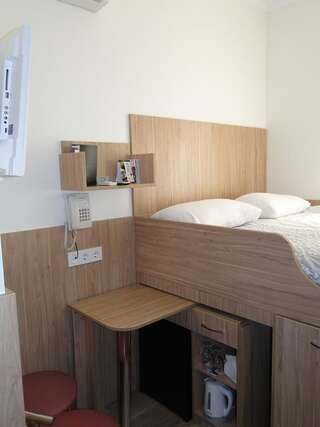 Мини-отель Mini ELEGANT Киев Улучшенный двухместный номер с 1 кроватью-7